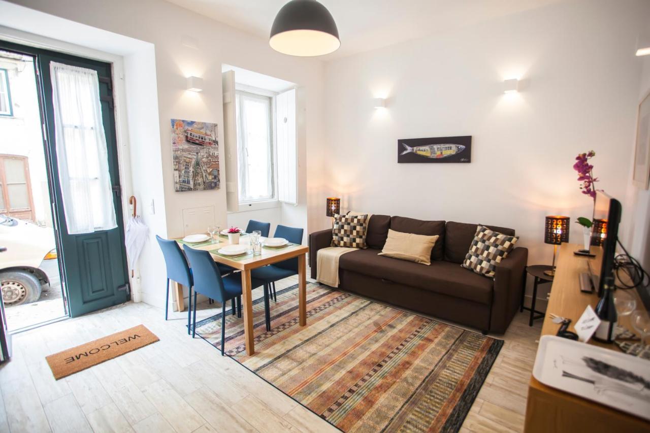 Cosy Lisbon Tiles House Apartment Bagian luar foto