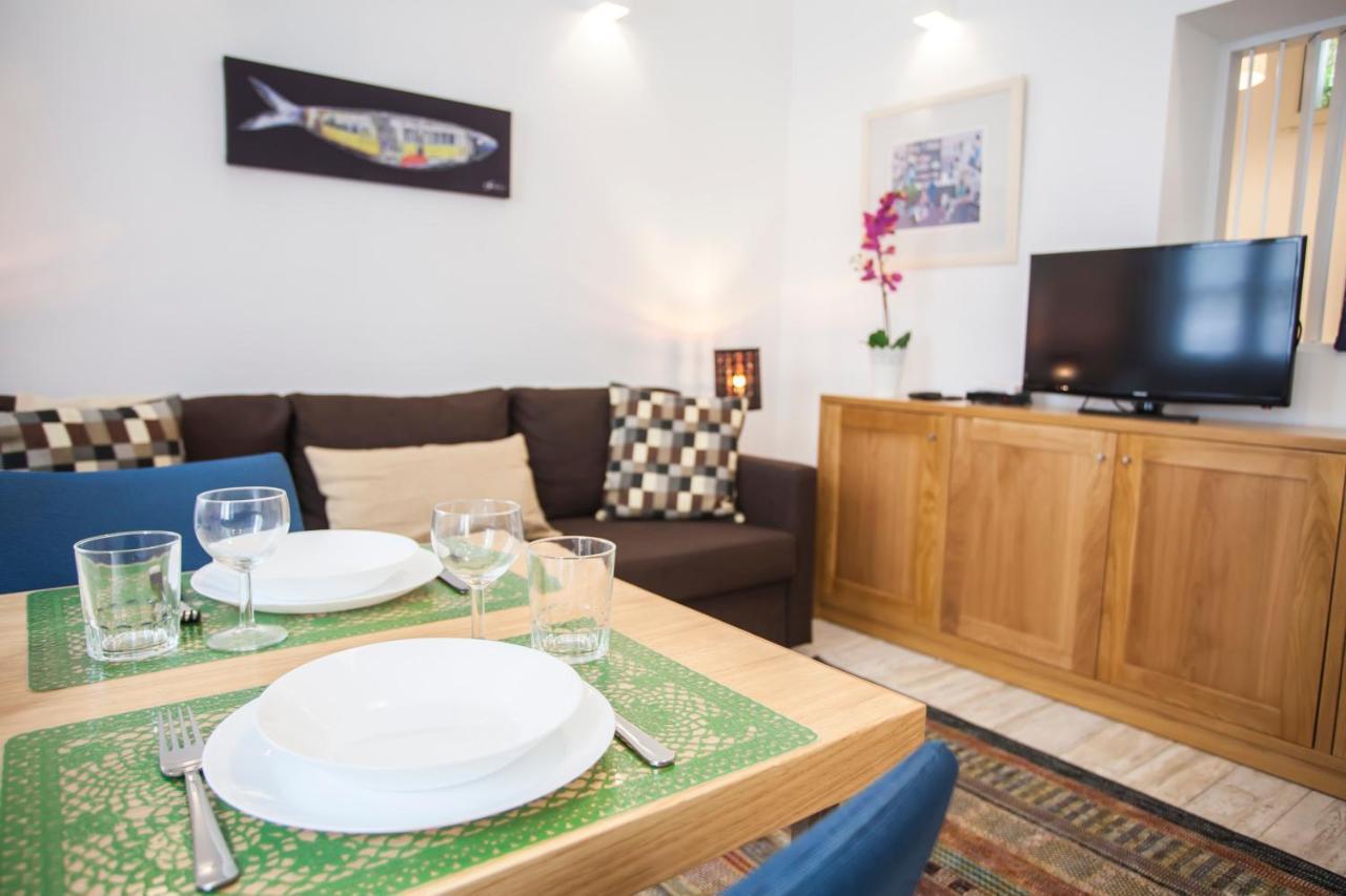 Cosy Lisbon Tiles House Apartment Bagian luar foto