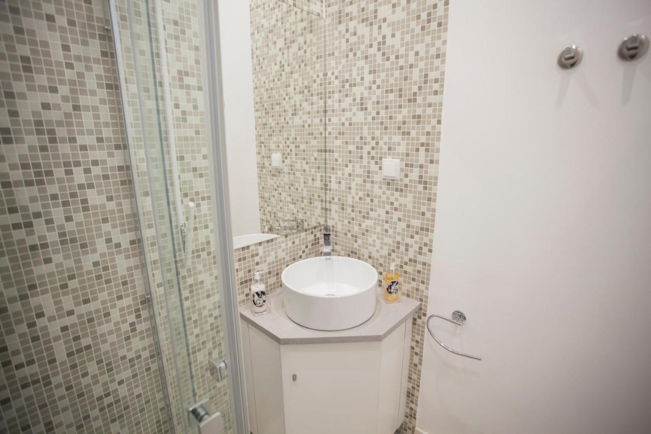 Cosy Lisbon Tiles House Apartment Bagian luar foto
